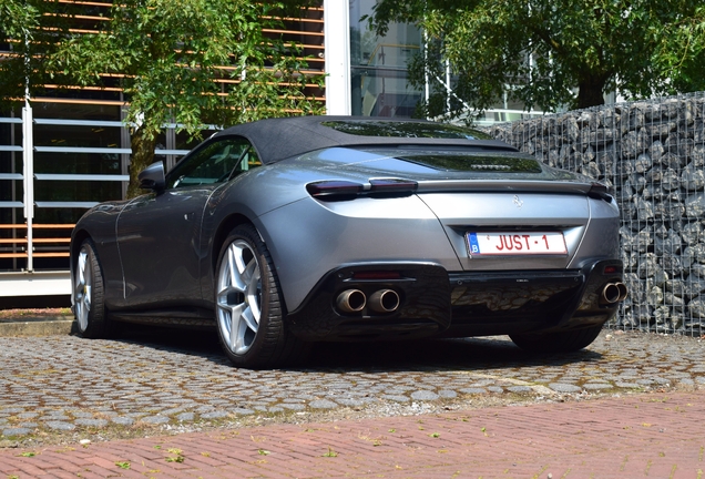 Ferrari Roma Spider