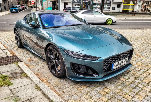 Jaguar F-TYPE P450 75 Coupé