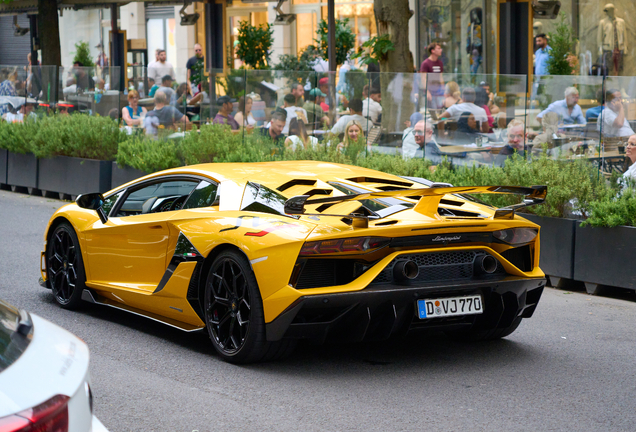 Lamborghini Aventador LP770-4 SVJ