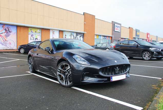 Maserati GranTurismo Folgore 2023