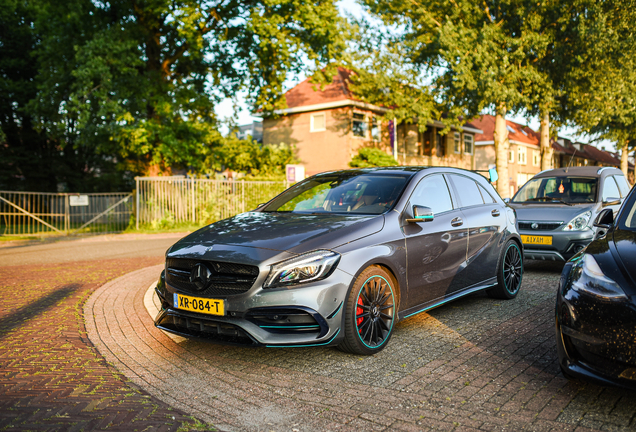 Mercedes-AMG A 45 W176 2015