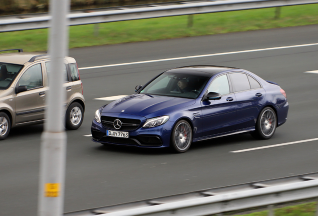 Mercedes-AMG C 63 S W205