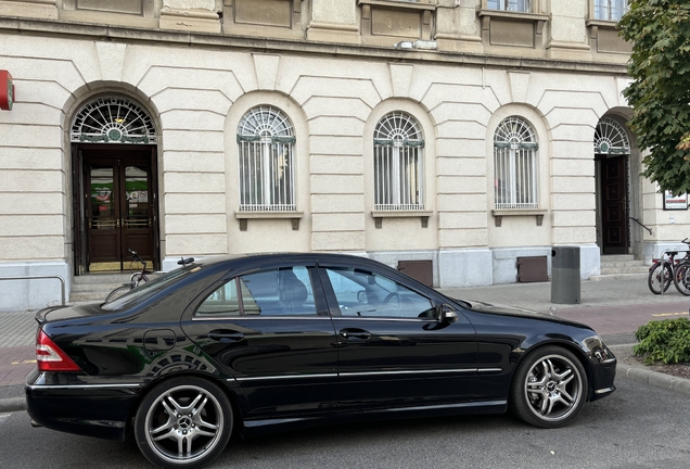 Mercedes-Benz C 55 AMG