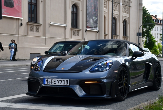 Porsche 718 Spyder RS Weissach Package