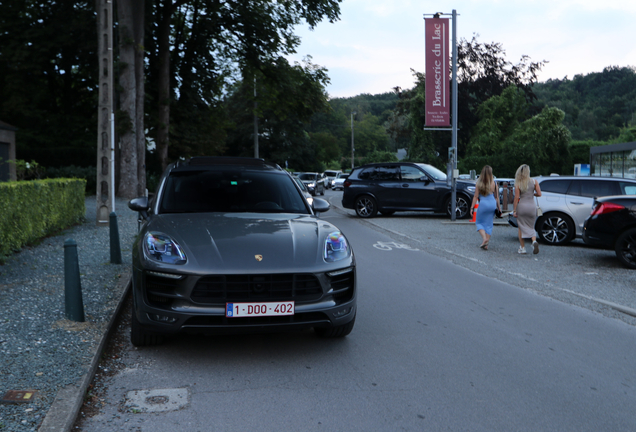 Porsche 95B Macan GTS