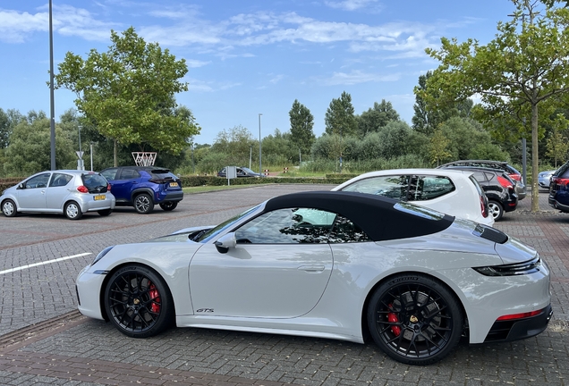 Porsche 992 Carrera GTS Cabriolet