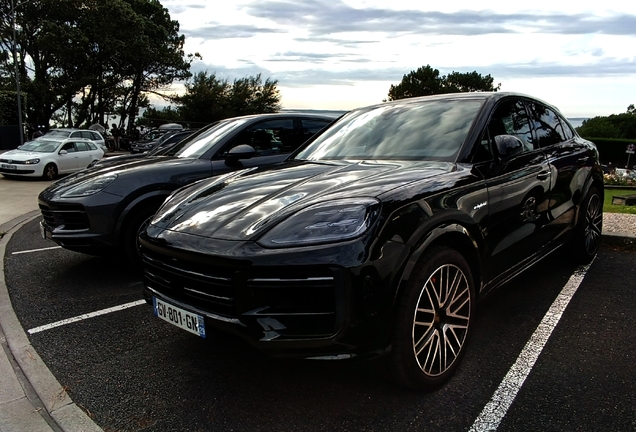 Porsche Cayenne Coupé Turbo E-Hybrid