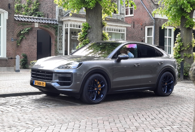 Porsche Cayenne Coupé Turbo E-Hybrid