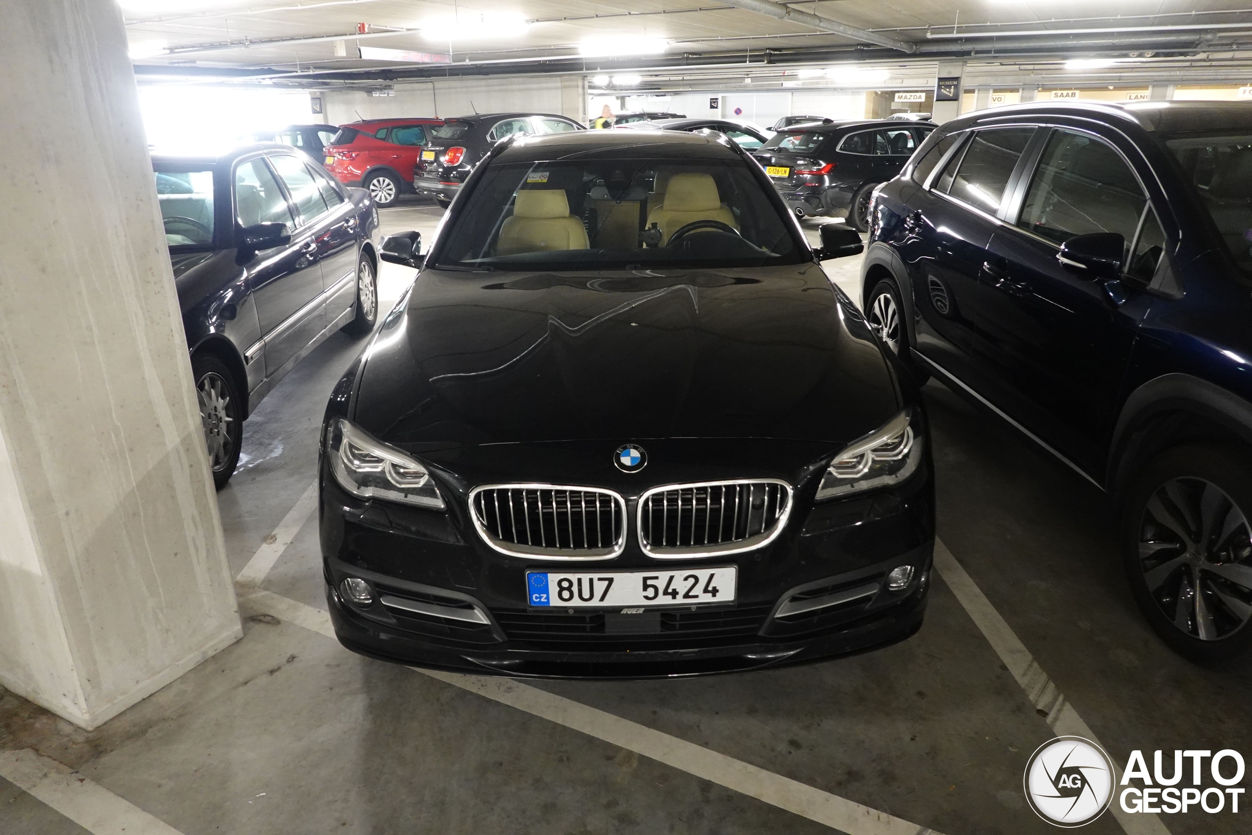 Alpina B5 BiTurbo Touring 2014