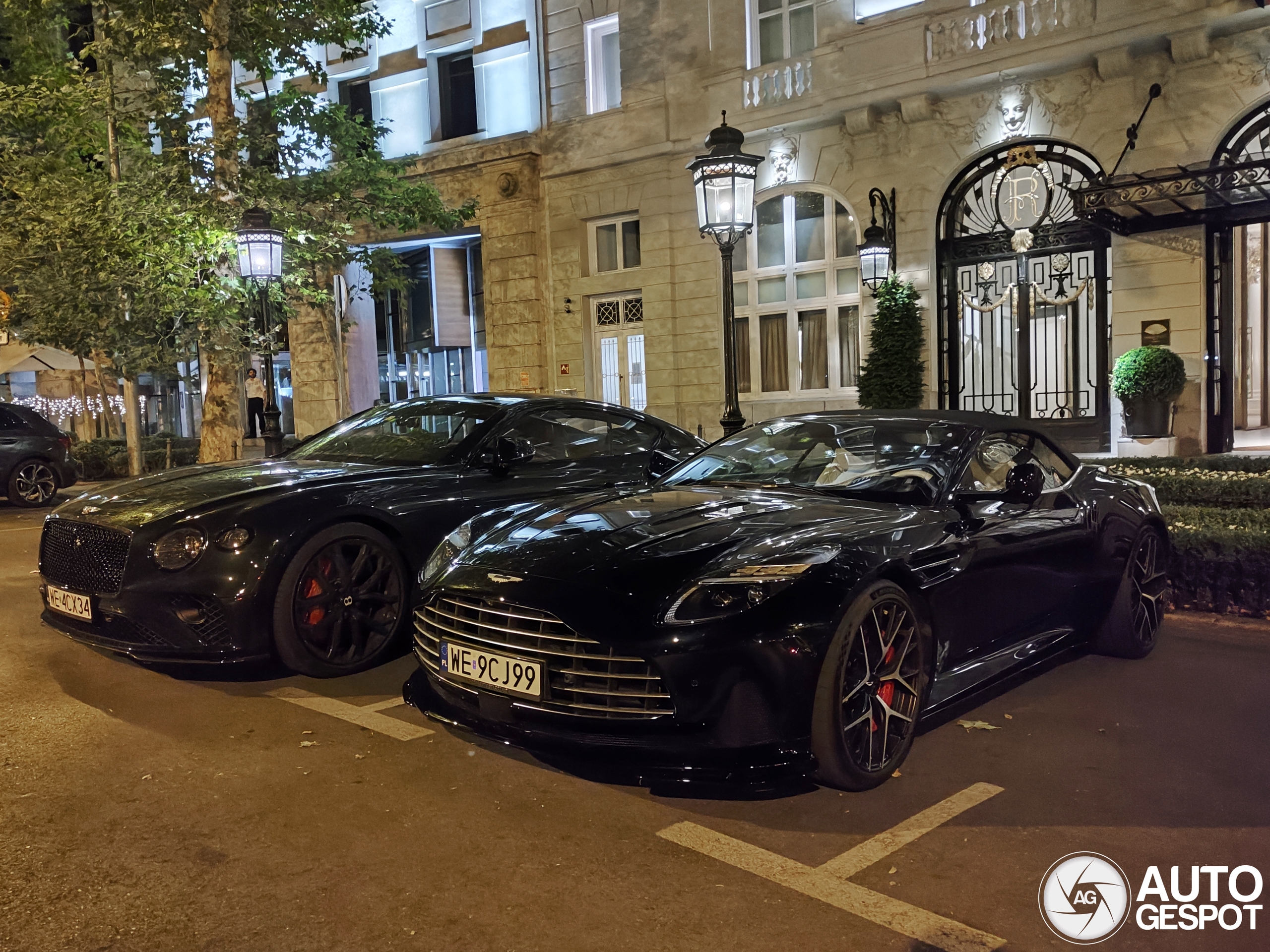 Aston Martin DB12 Volante