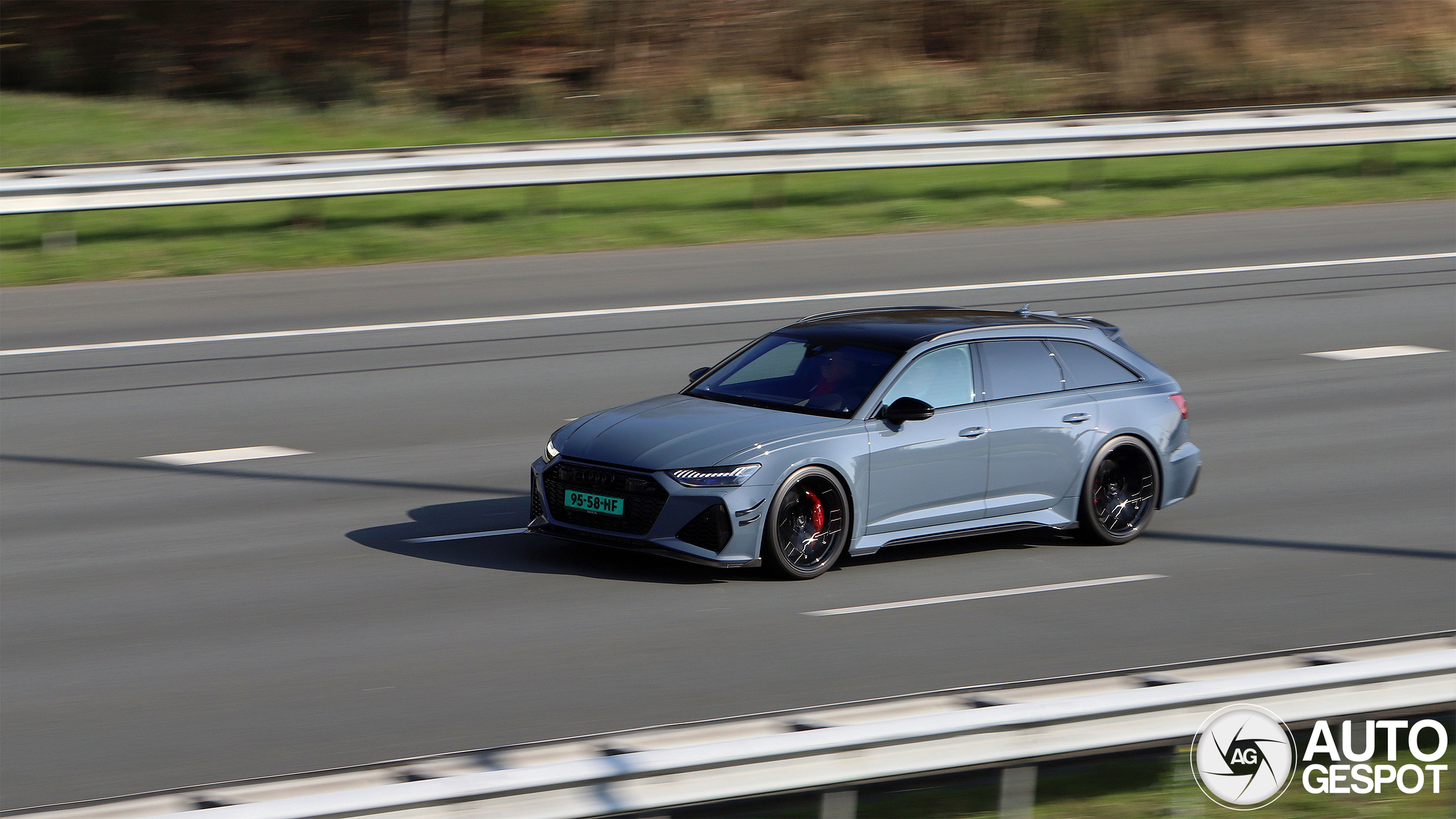 Audi ABT RS6-X Avant C8