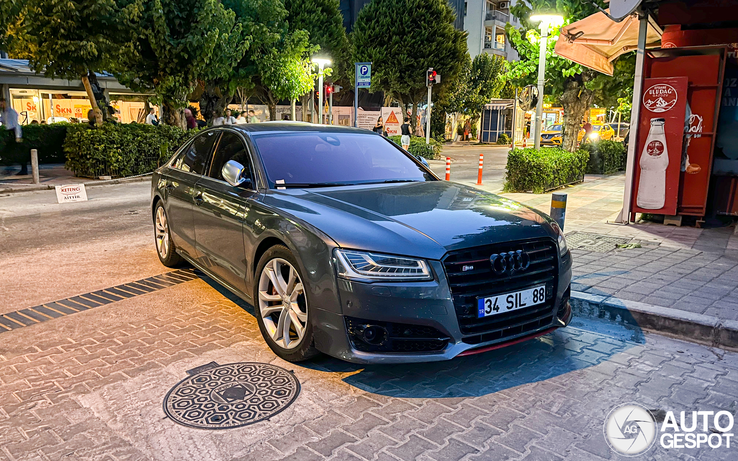 Audi S8 D4 2014