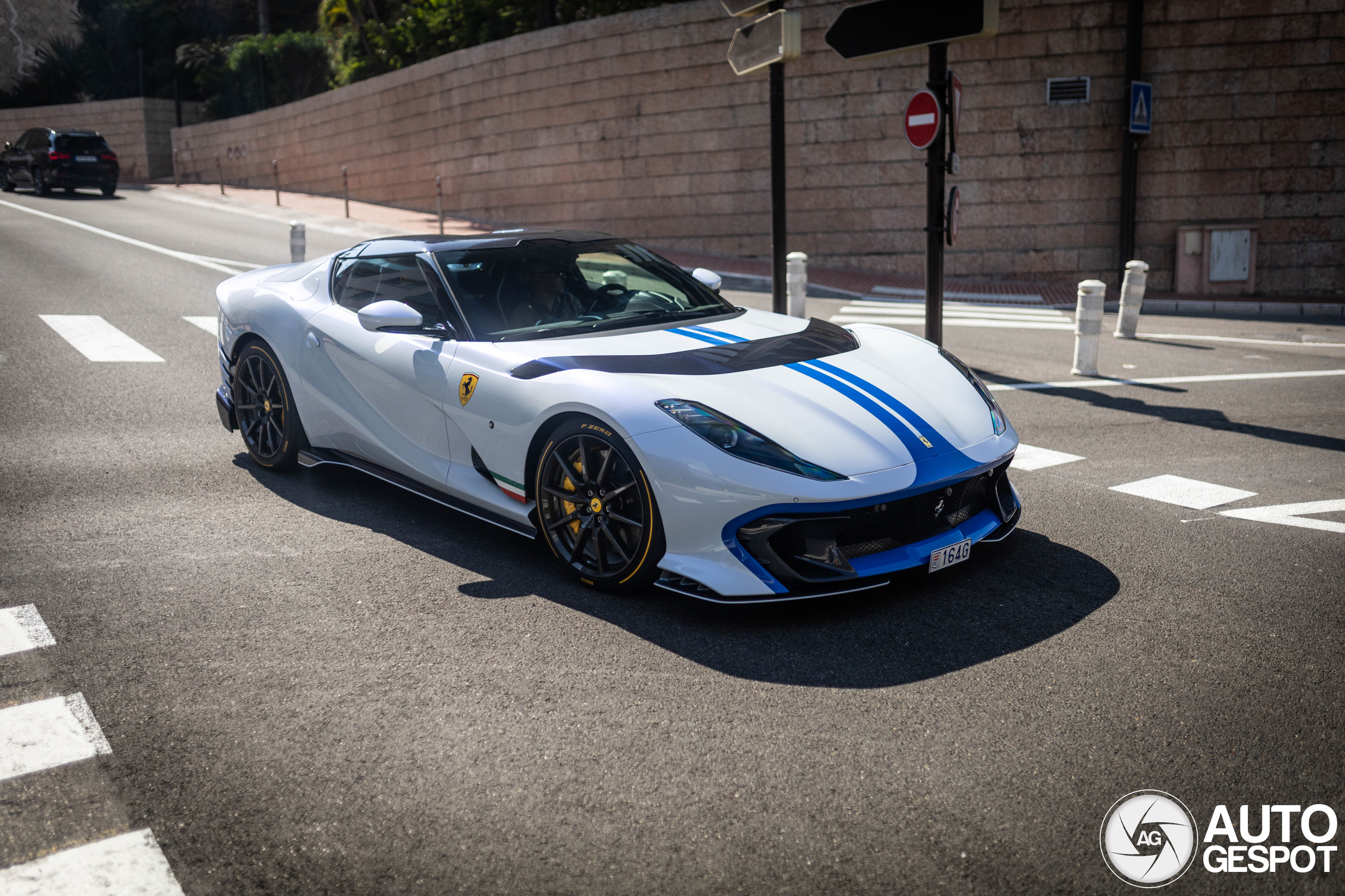 Ferrari 812 Competizione A