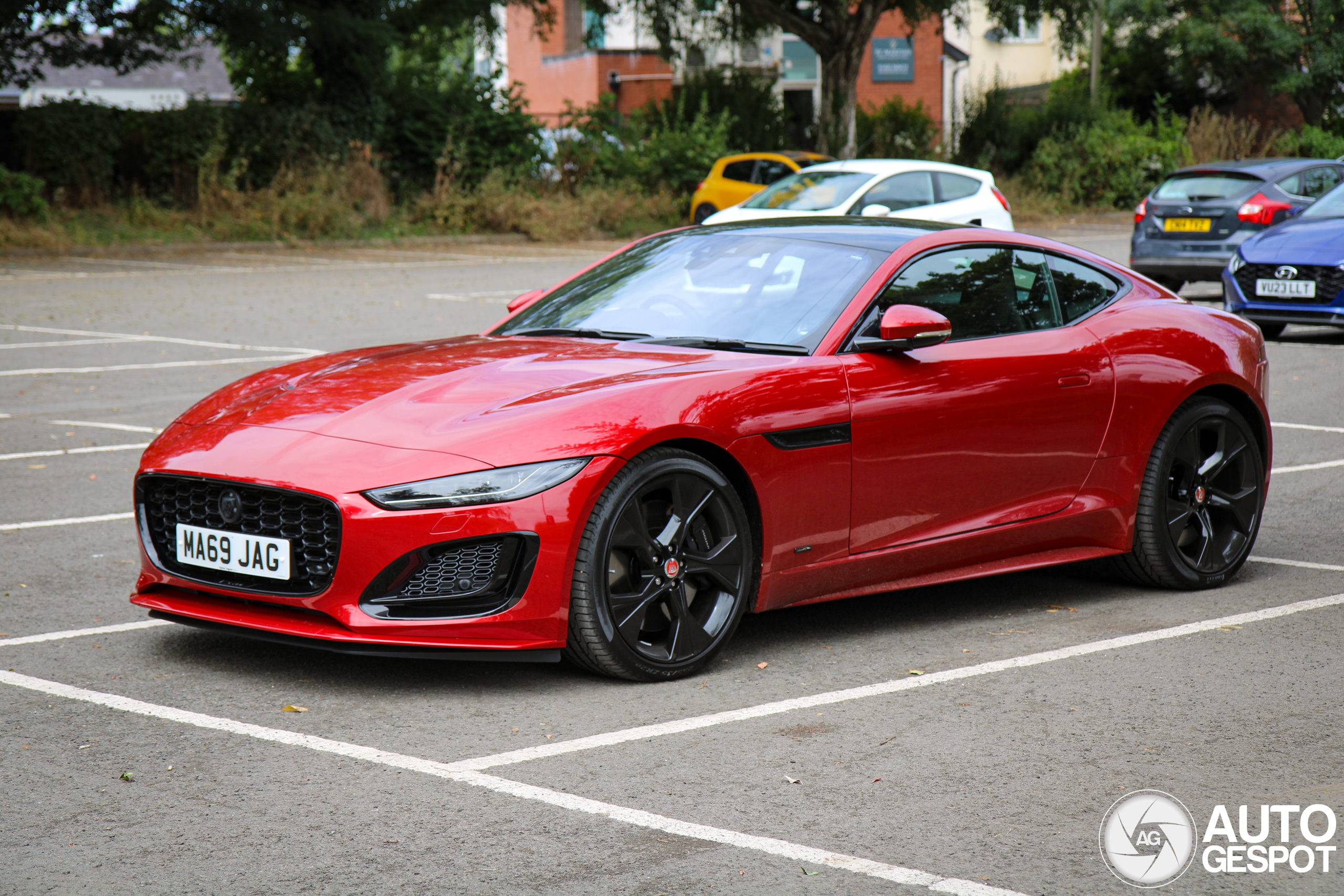 Jaguar F-TYPE P450 75 Coupé