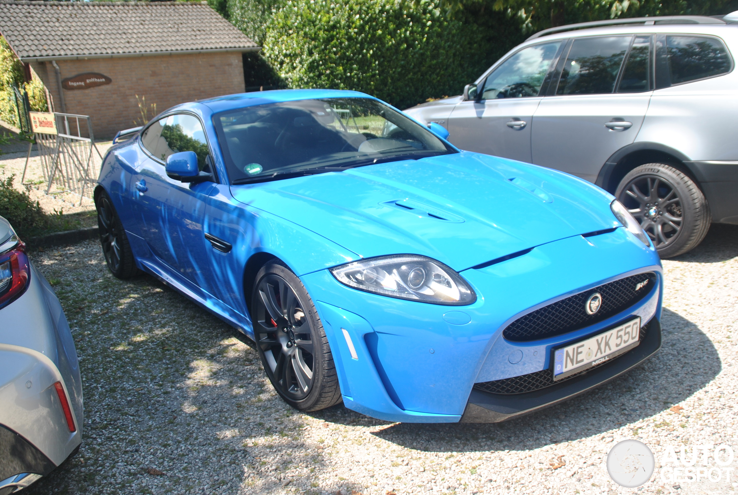 Jaguar XKR-S 2012