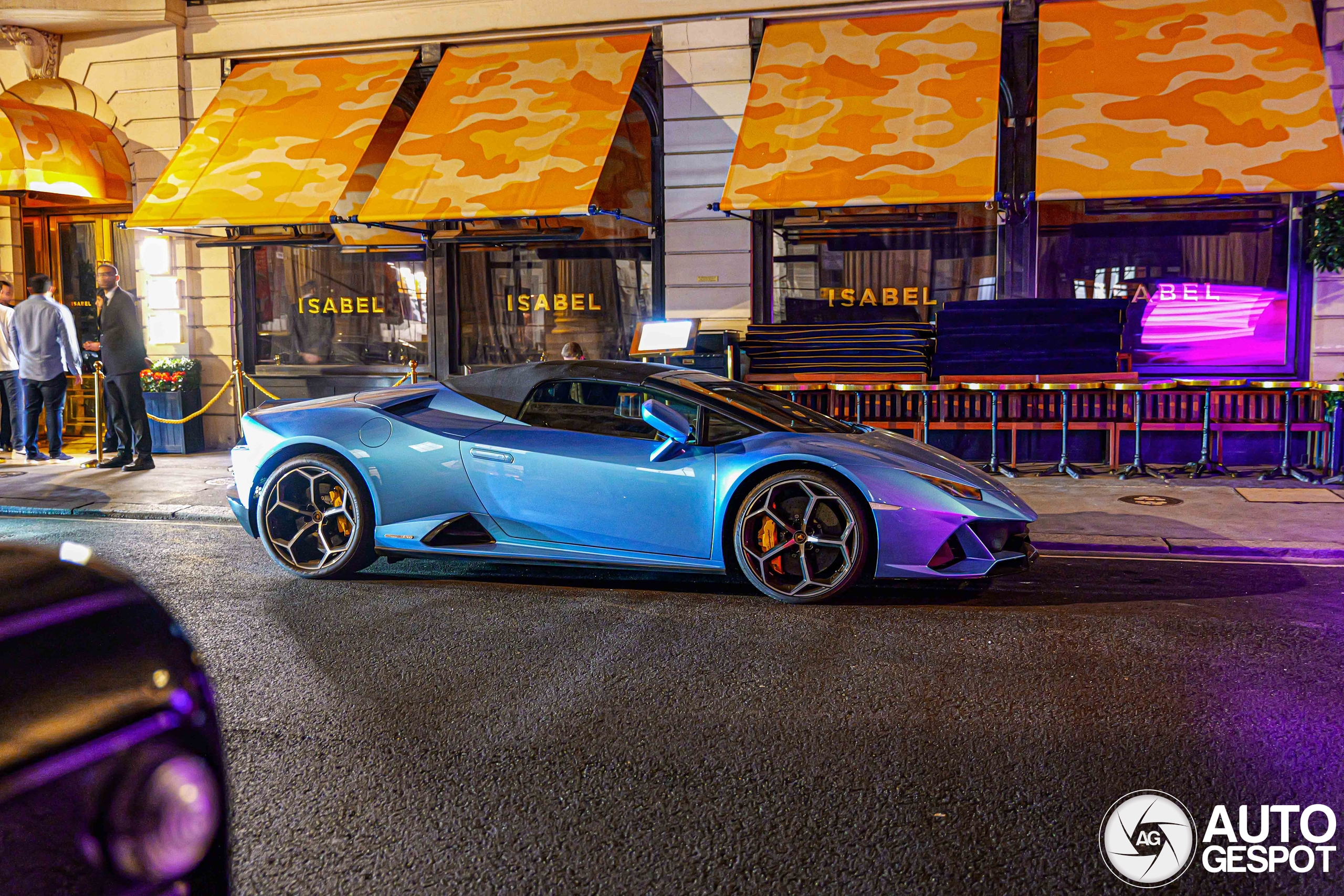 Lamborghini Huracán LP640-4 EVO Spyder