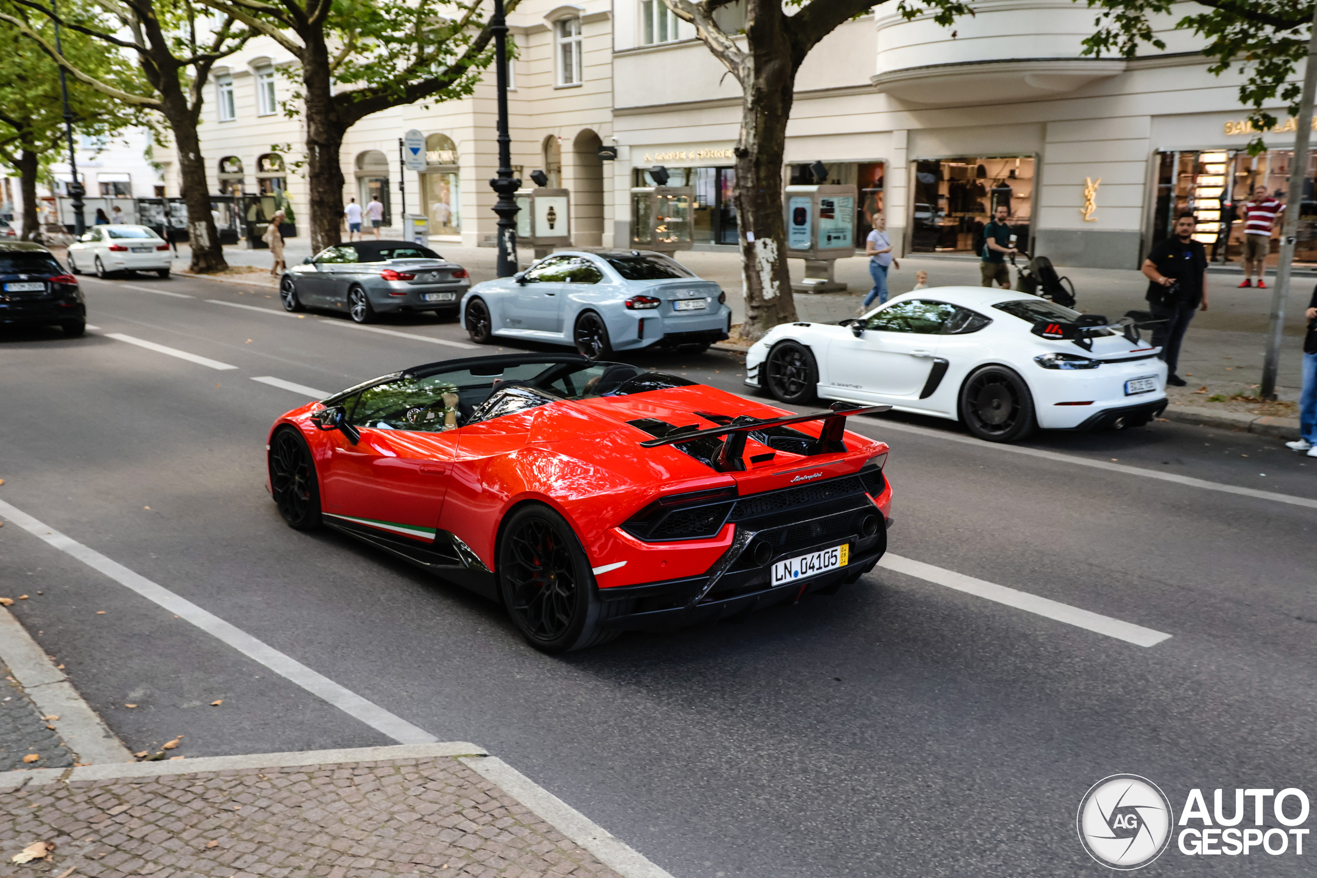 Lamborghini Huracán LP640-4 Performante Spyder