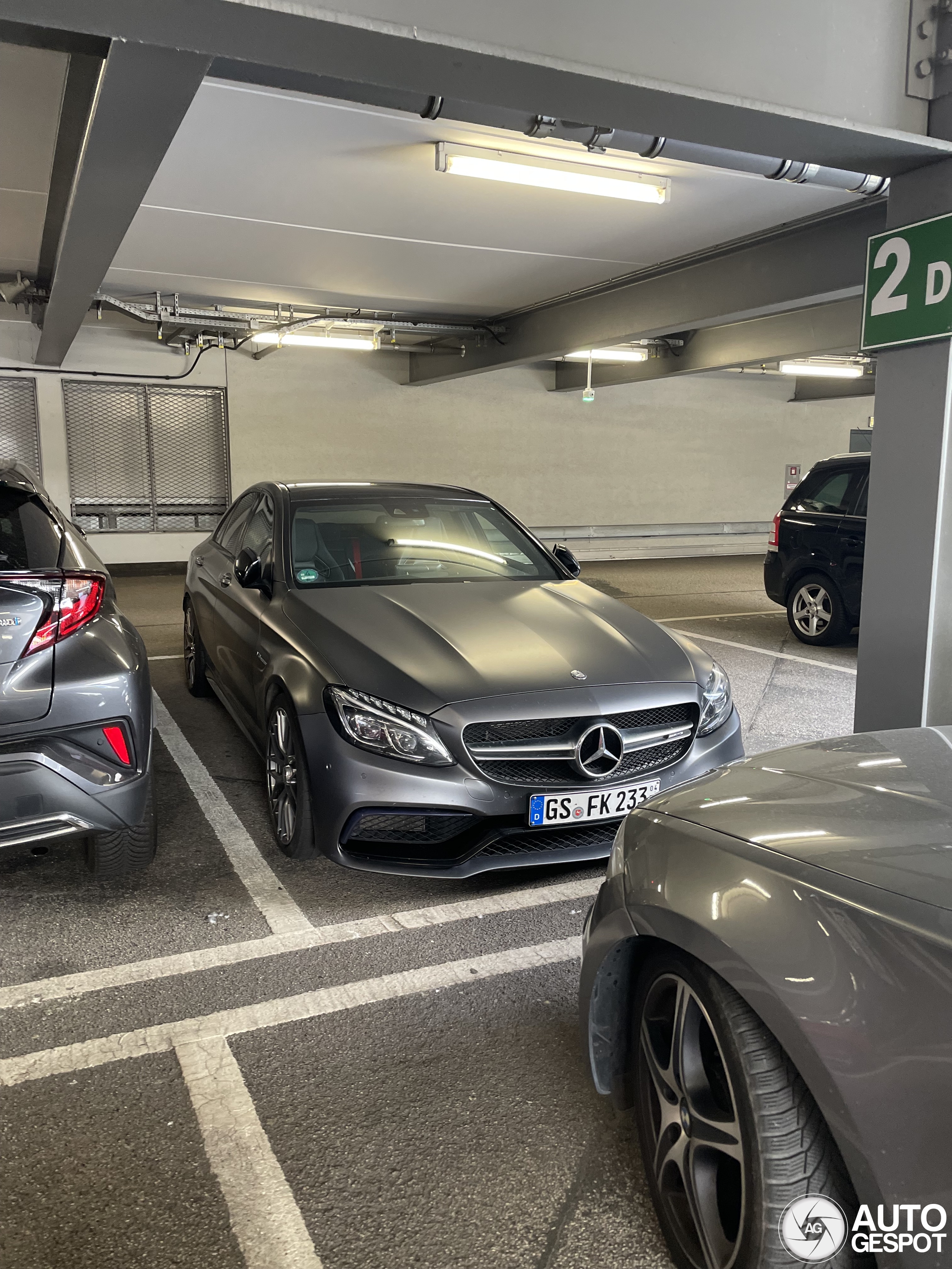 Mercedes-AMG C 63 S W205