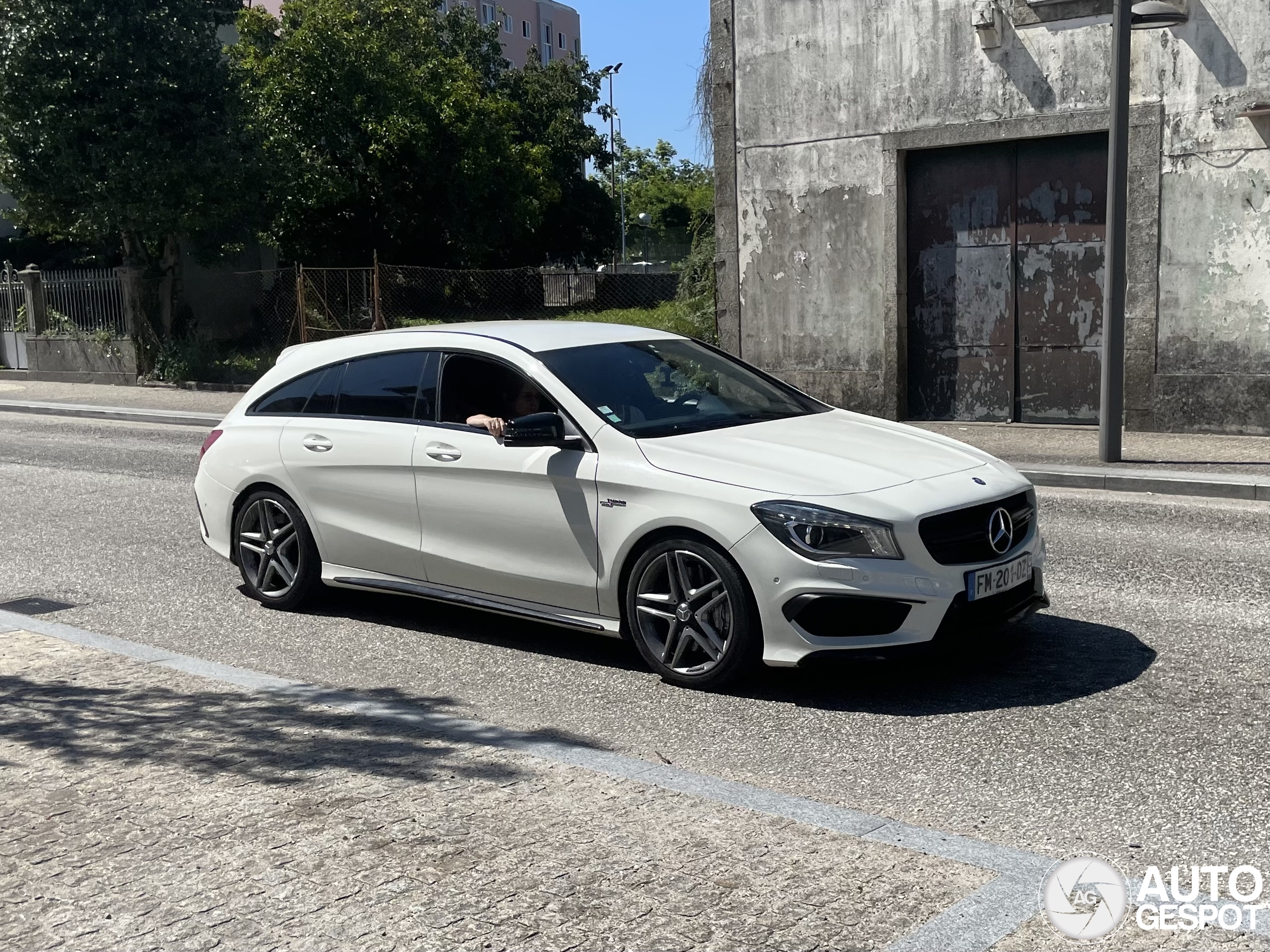 Mercedes-AMG CLA 45 Shooting Brake X117