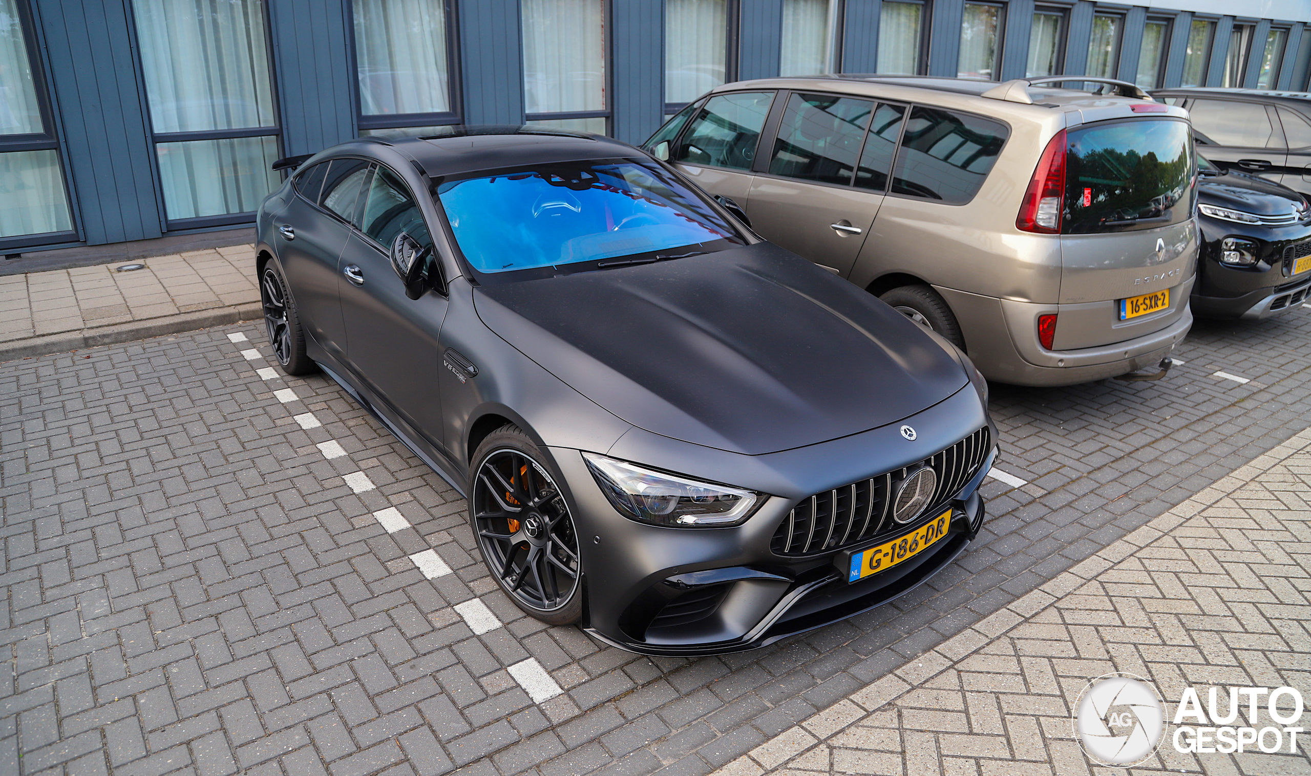 Mercedes-AMG GT 63 S X290