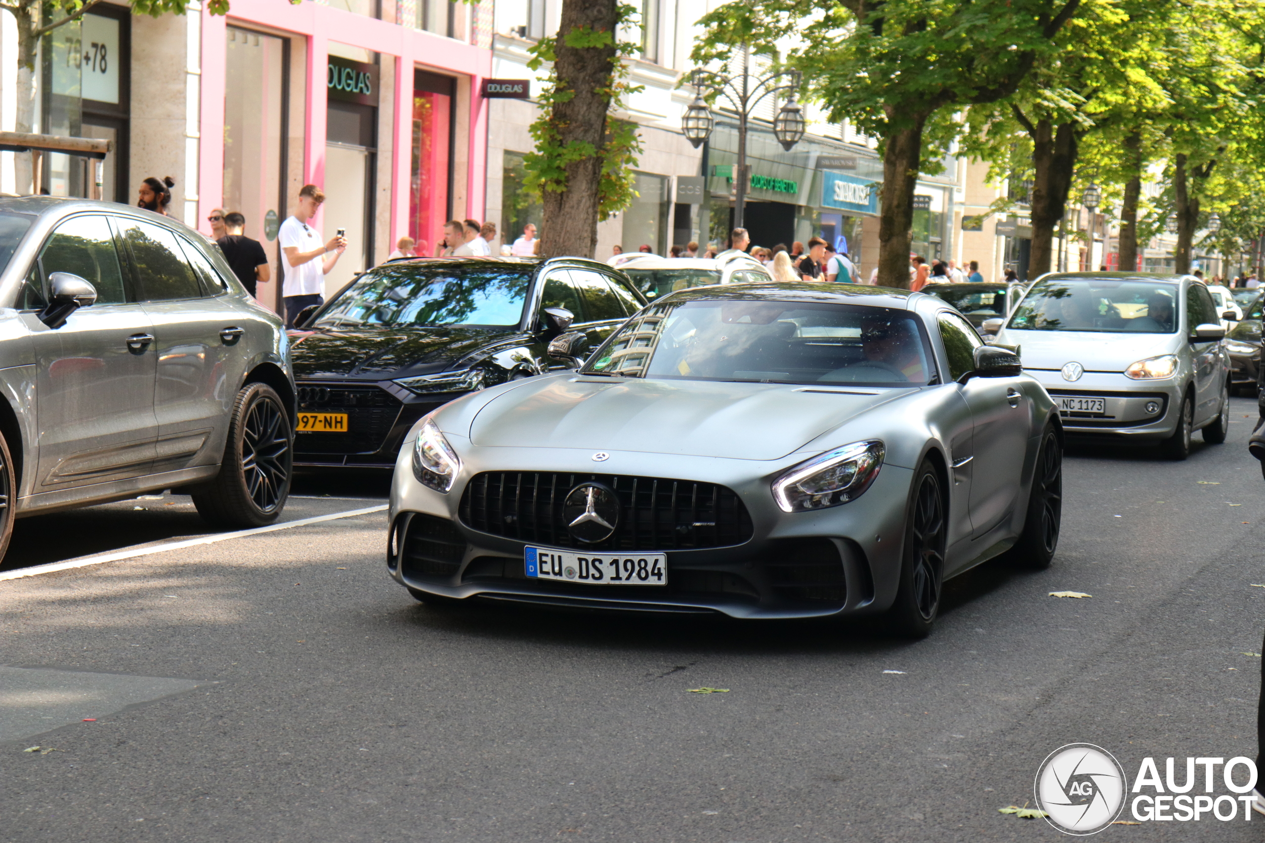 Mercedes-AMG GT R C190 2019