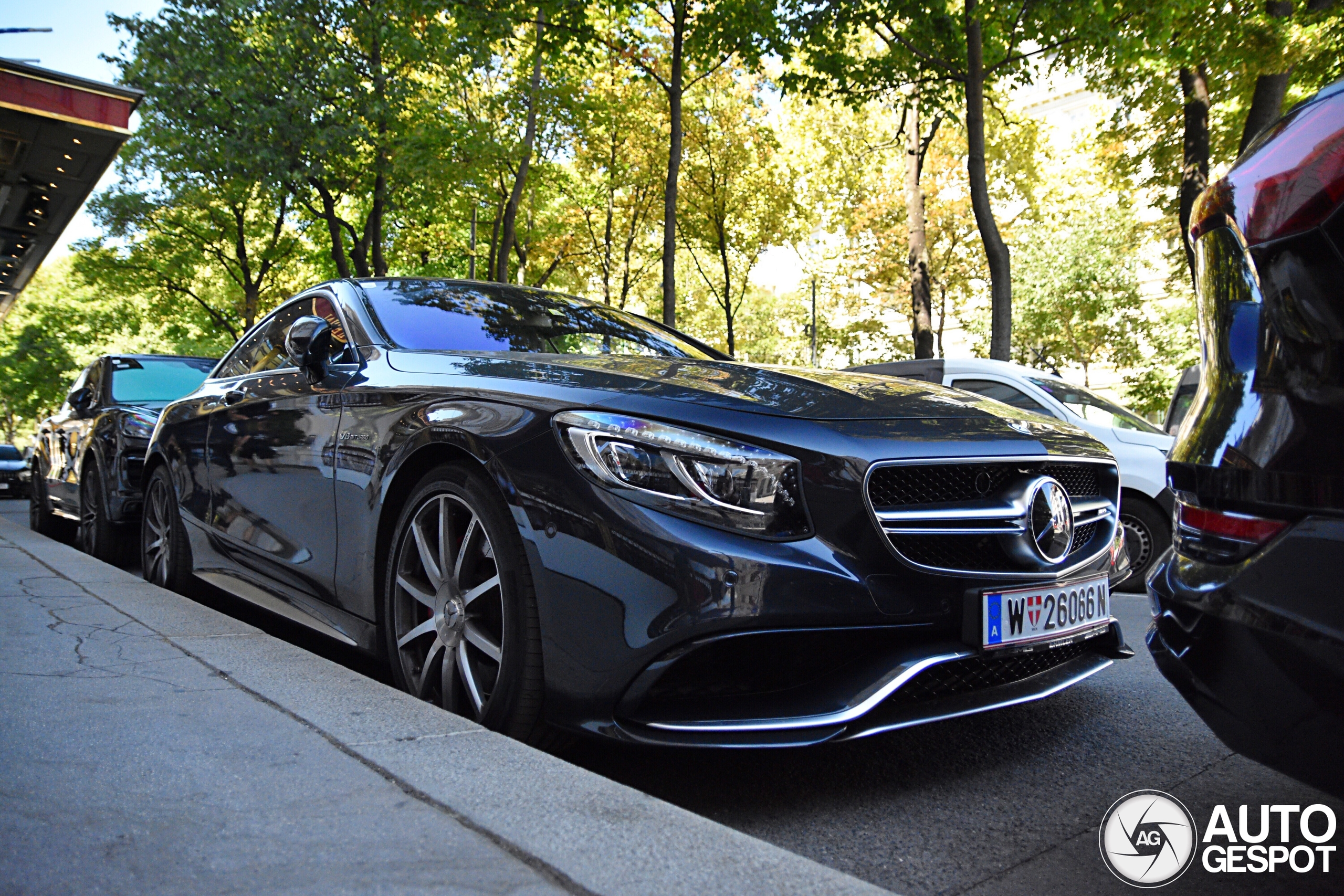 Mercedes-AMG S 63 Coupé C217