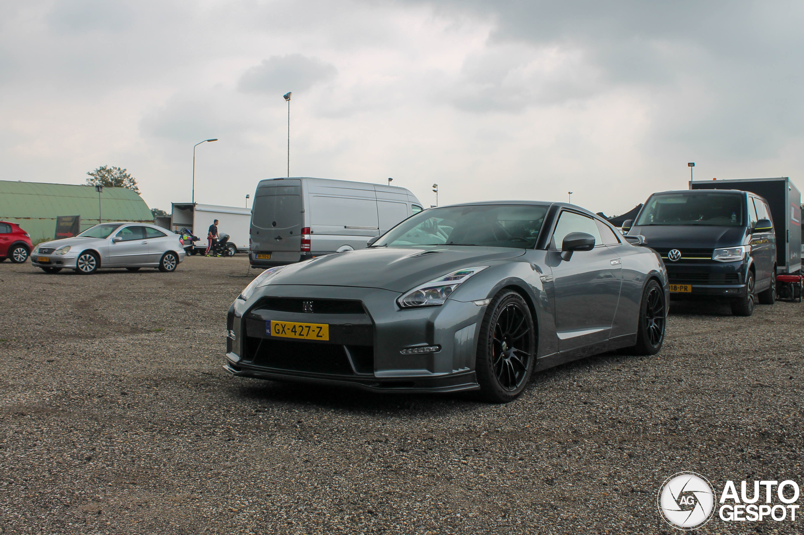 Nissan GT-R