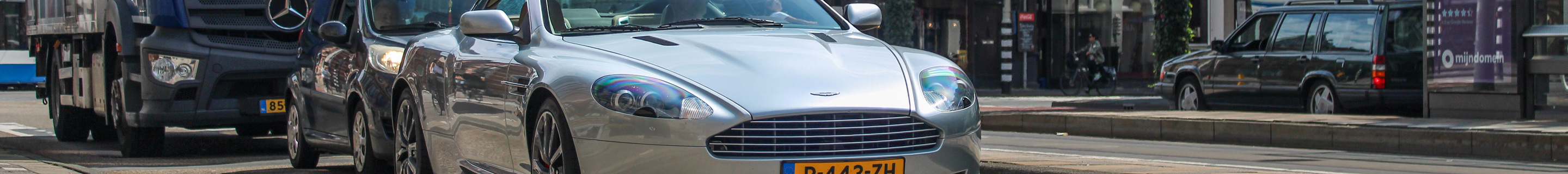 Aston Martin DB9