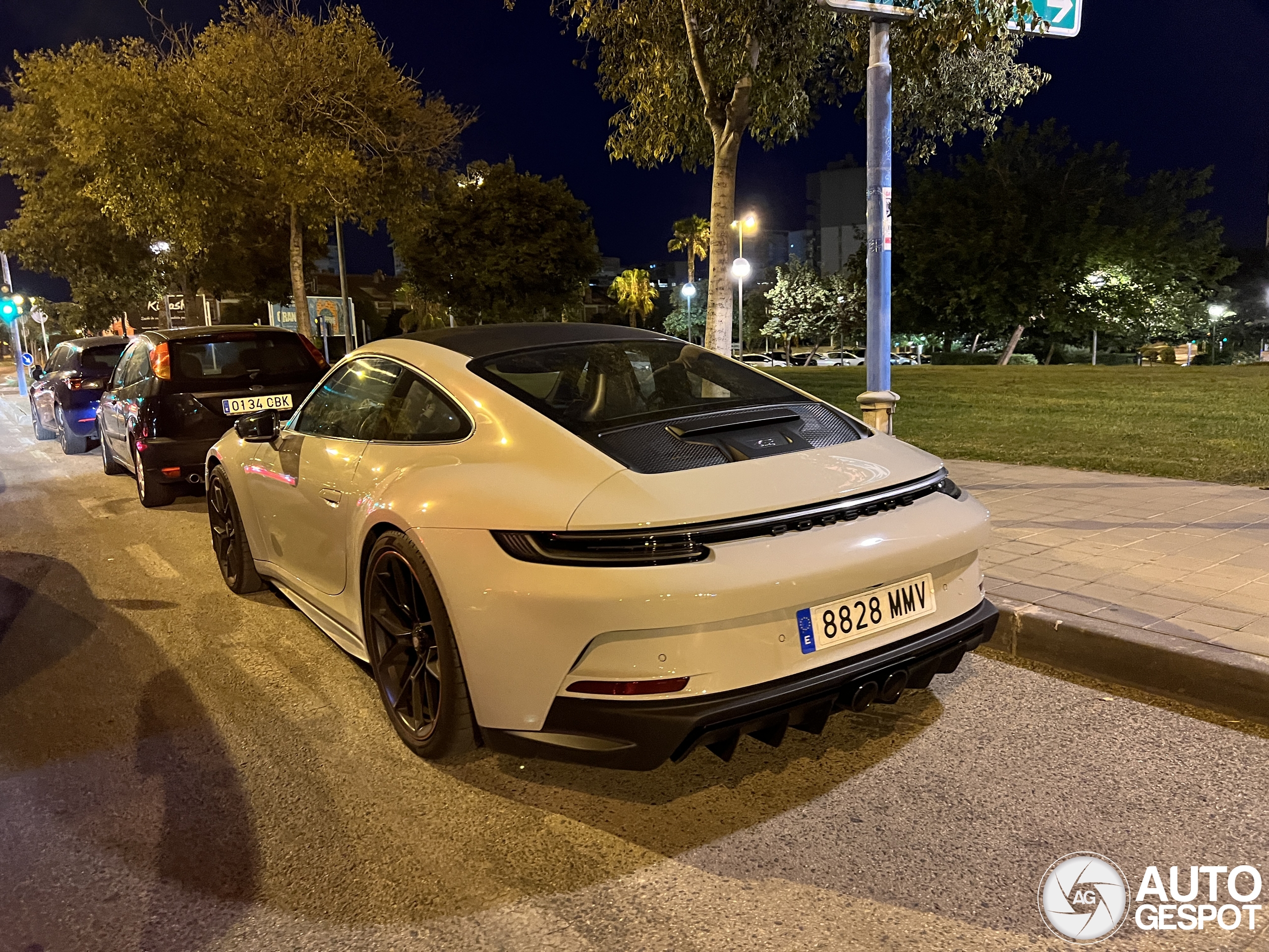 Porsche 992 GT3 Touring