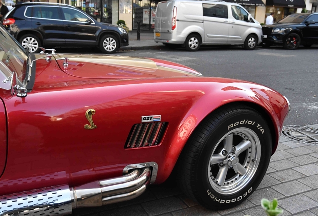 AC Cobra Superformance 427