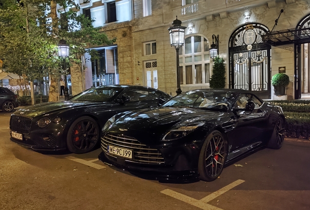 Aston Martin DB12 Volante