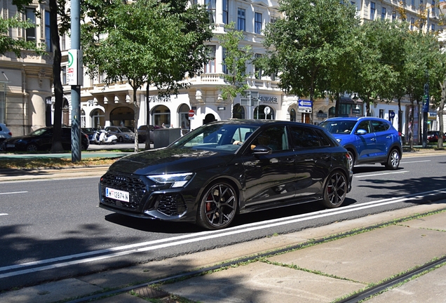 Audi RS3 Sportback 8Y