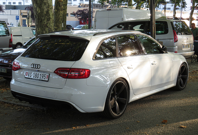 Audi RS4 Avant B8