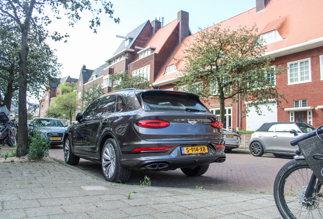 Bentley Bentayga Hybrid Azure