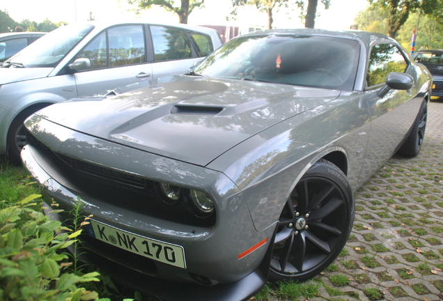 Dodge Challenger SRT 392 2015