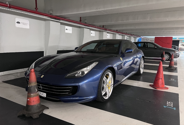 Ferrari GTC4Lusso