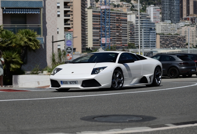 Lamborghini Murciélago LP640