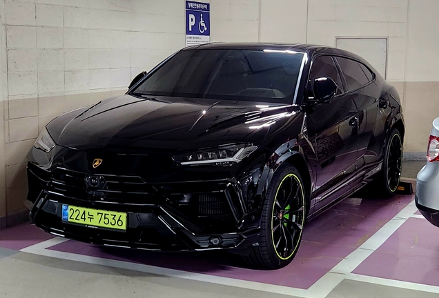 Lamborghini Urus S