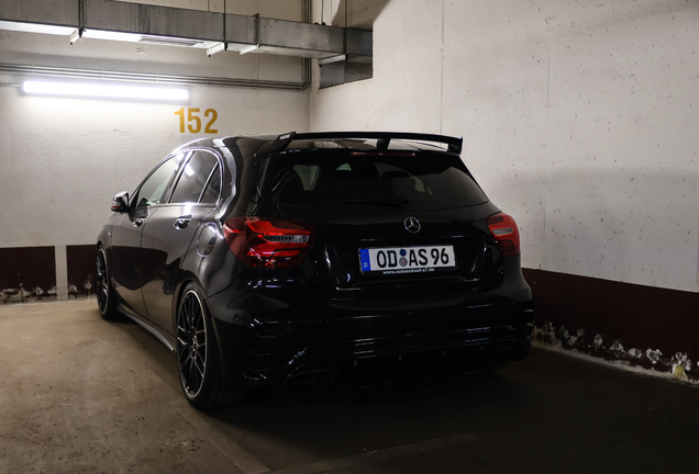 Mercedes-AMG A 45 W176 2015