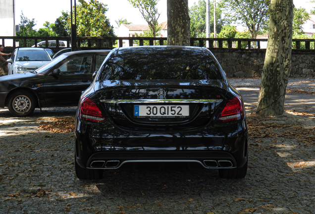 Mercedes-AMG C 63 S W205