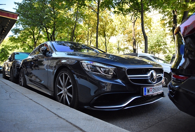 Mercedes-AMG S 63 Coupé C217