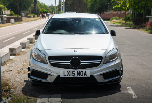 Mercedes-Benz A 45 AMG