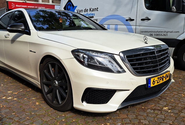 Mercedes-Benz S 63 AMG V222