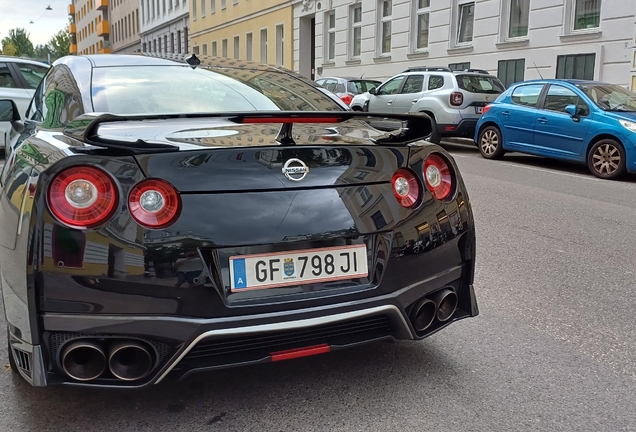 Nissan GT-R 2017