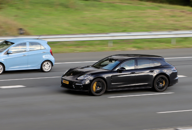 Porsche 971 Panamera Turbo S E-Hybrid Sport Turismo