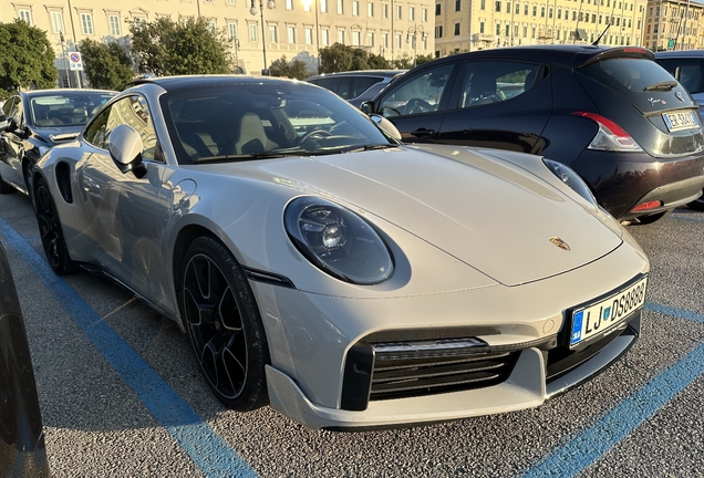 Porsche 992 Turbo