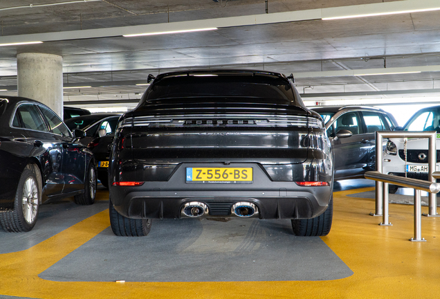 Porsche Cayenne Coupé Turbo E-Hybrid