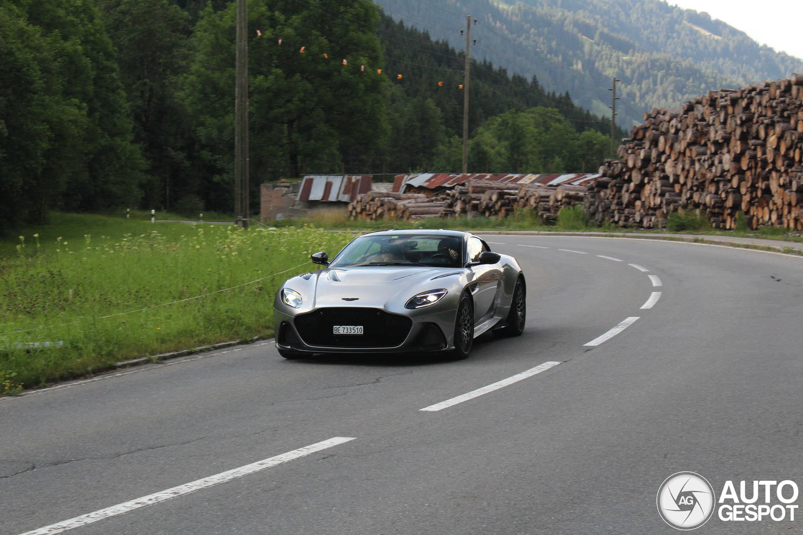 Aston Martin DBS 770 Ultimate