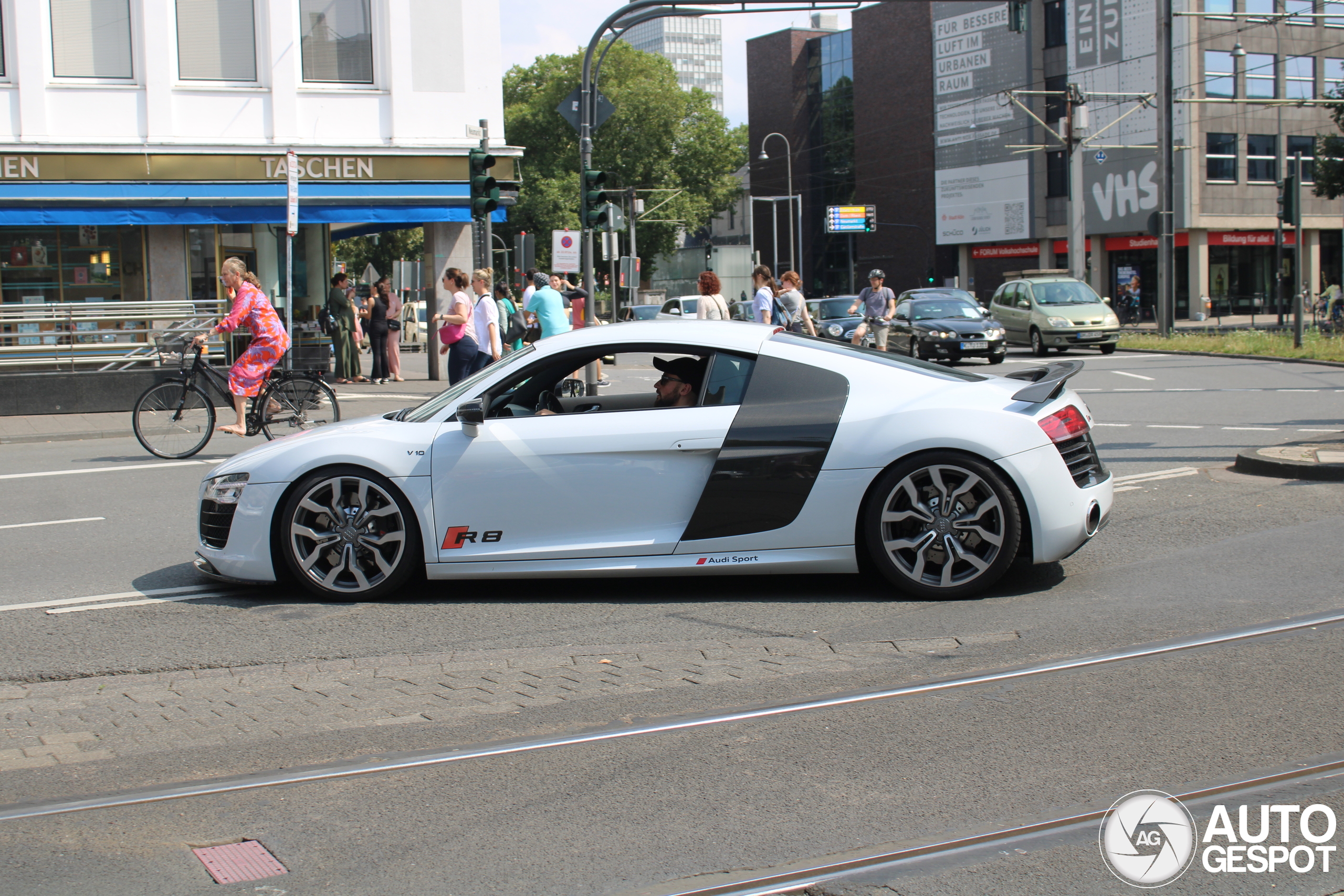 Audi R8 V10 2013