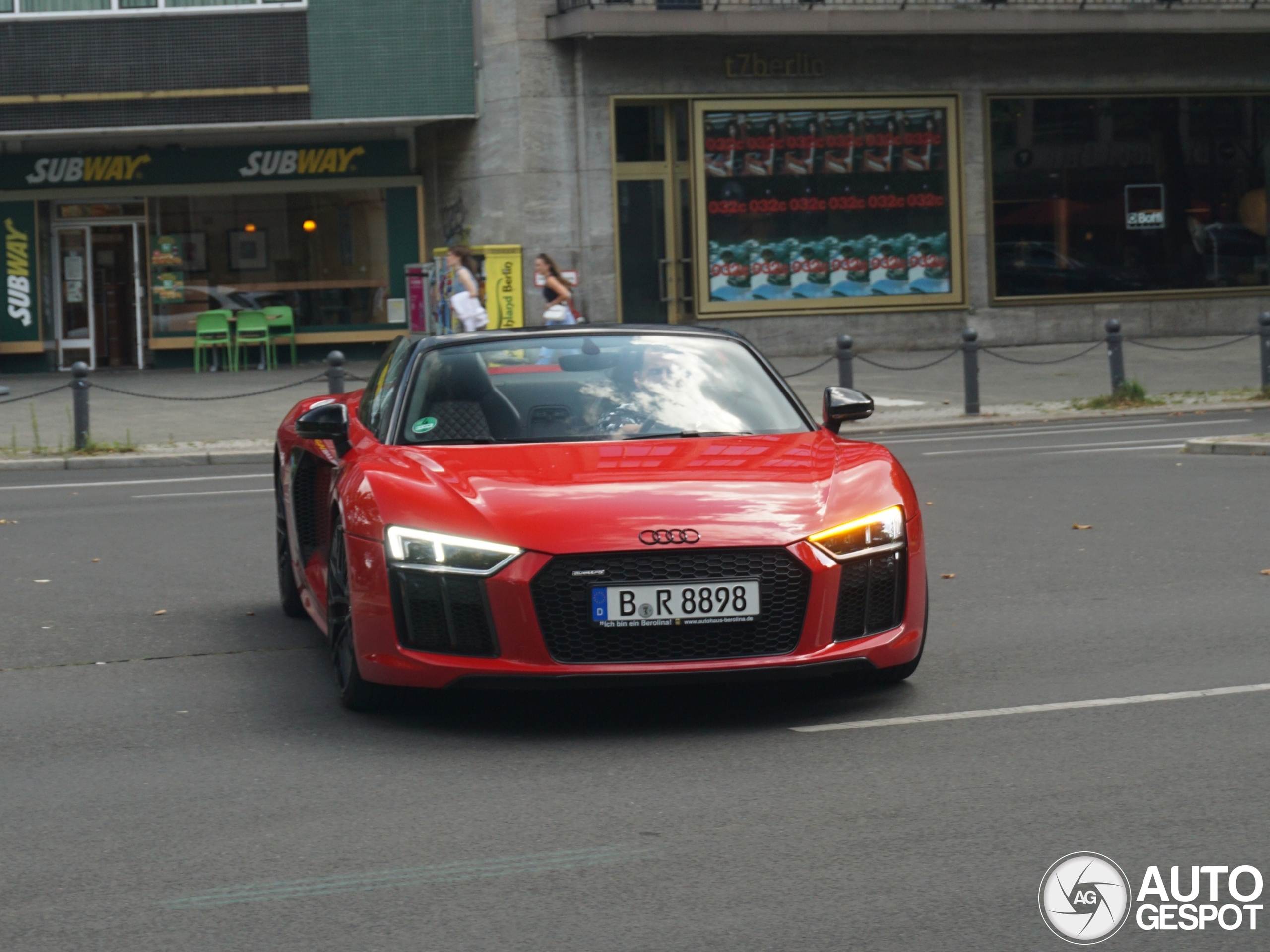 Audi R8 V10 Spyder 2016